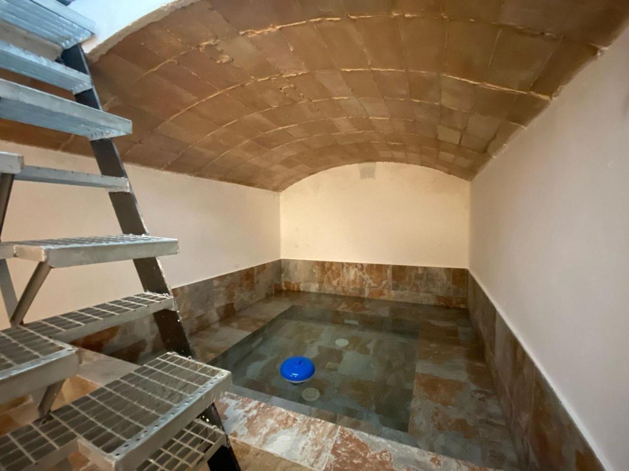 Apt. Con Piscina Interior En La Playa Alguer L'Ametlla de Mar Dış mekan fotoğraf